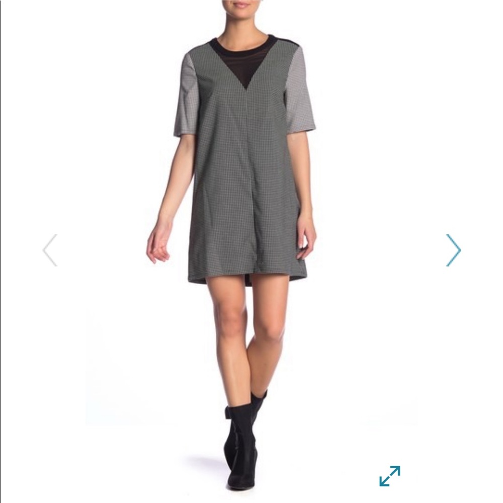 BCBGeneration Front Mesh Print Short Sleeve Dress